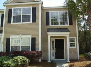 1135 Island Club Dr, Charleston, SC 29492