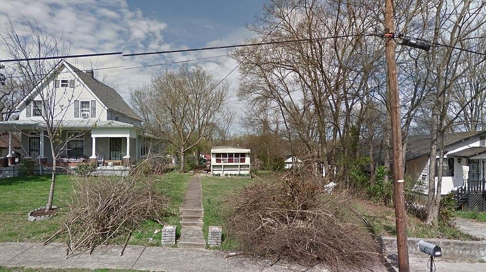 1st image of 1710 Simpkins St