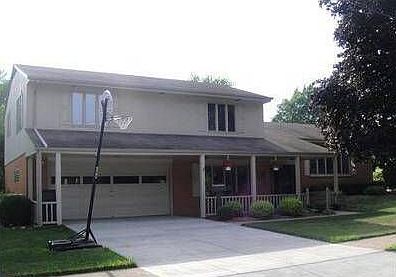 1st image of 3000 Morton Ave