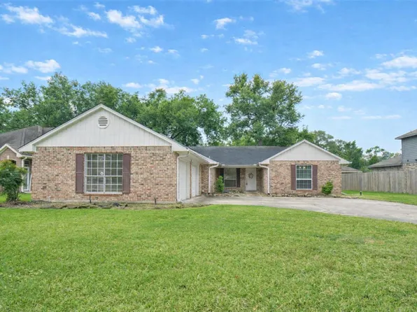 419 S Starboard St, Crosby, TX 77532