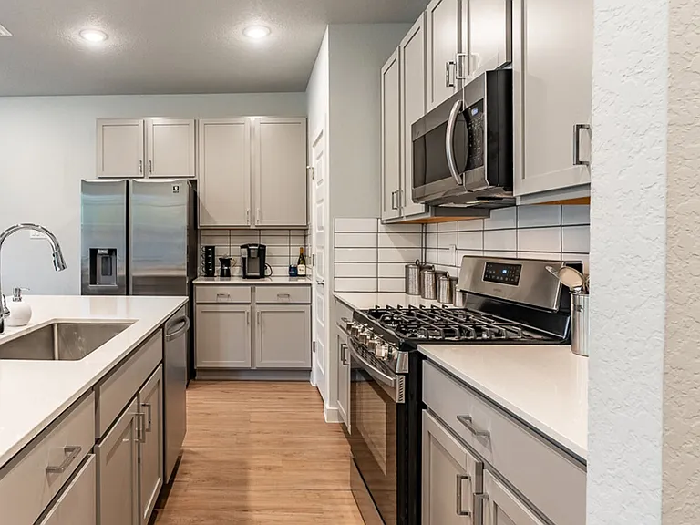 Farm Haus Luxury Rental Homes — Photo 15