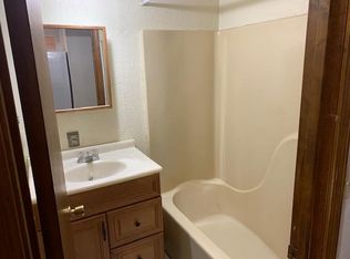 301 Court St APT 2, Plymouth, MA 02360