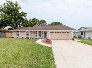 856 Honeysuckle Dr, Rockledge, FL 32955