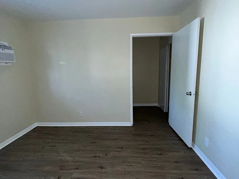 5151 Navarro St #3 — Photo 12