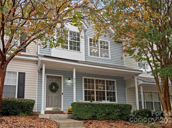 9141 Charminster Ct, Charlotte, NC 28269