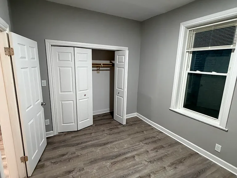 4341 S Michigan Ave #1S — Photo 11