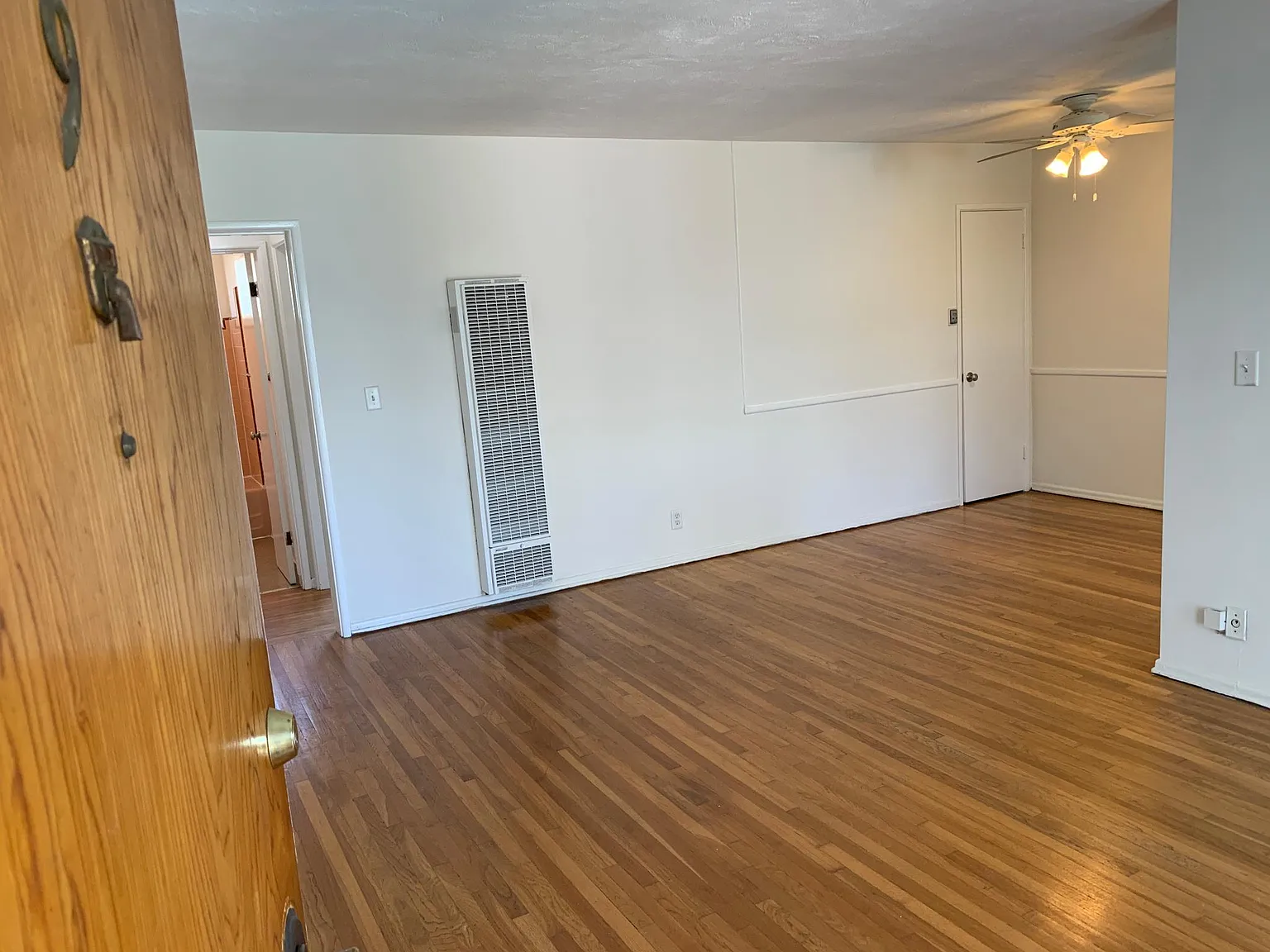 1 bed, 777 sqft, $1,950 — Photo 2