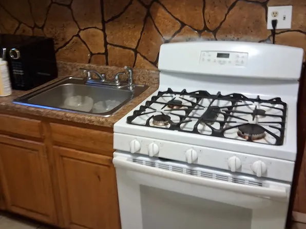 5439 Sansom St #1, Philadelphia, PA 19139