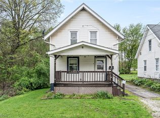 1175 Robert Ave NW, Warren, OH 44485