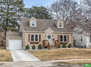 1933 S 48th St, Omaha, NE 68106