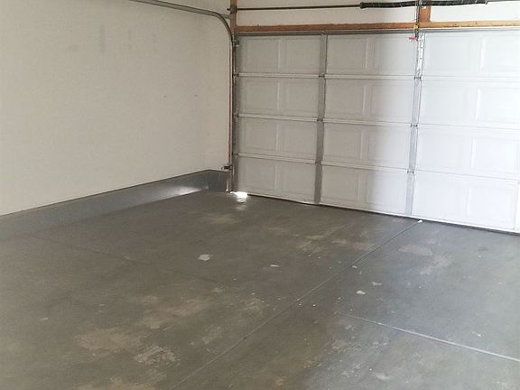 5th image of 536 Park Dr
