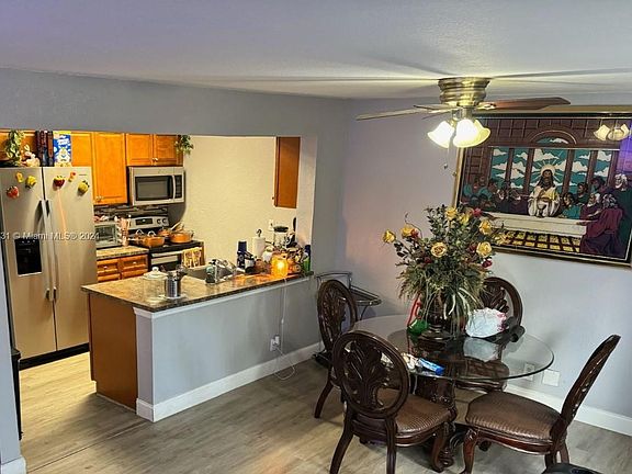 4th image of 5852 Blueberry Ct #72