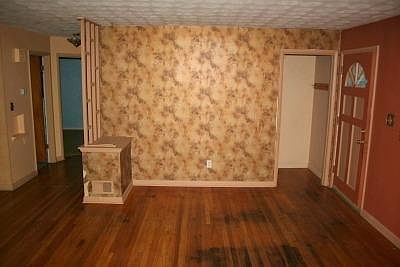 5th image of 1118 Thurnridge Dr