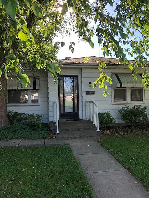 1st image of 208 N 37th St