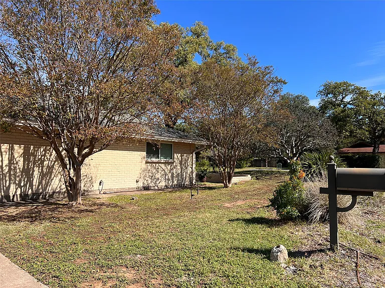 10608 Spicewood Club Dr — Photo 21