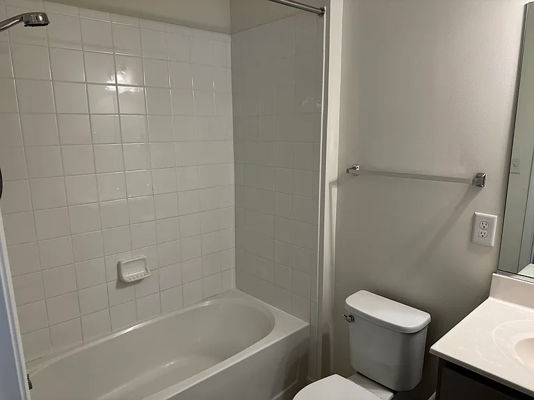 1st Floor Bedroom Full Bathroom - View #2