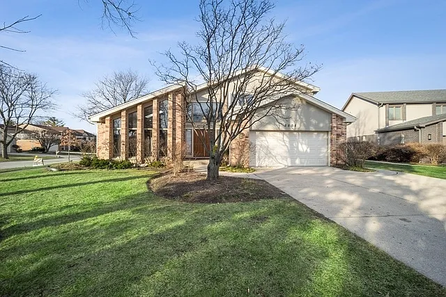 3508 Vantage Ln photo 1