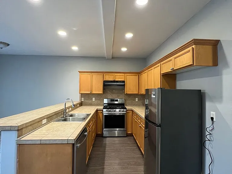 Parker Townhomes — Photo 28