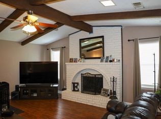 332 Crescent Dr, Hewitt, TX 76643