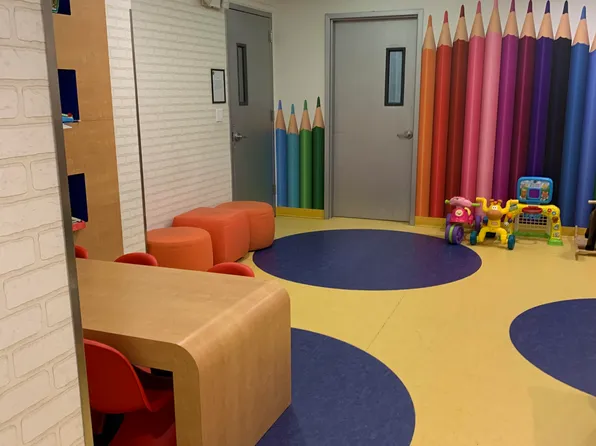 123 Parkside Avenue image 20 of 25