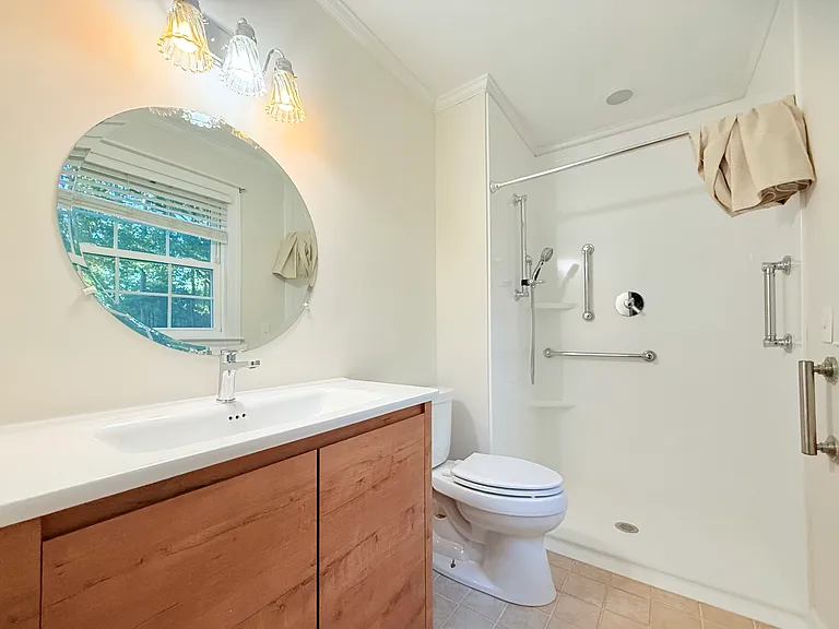 1214 Wellington Ln — Photo 21