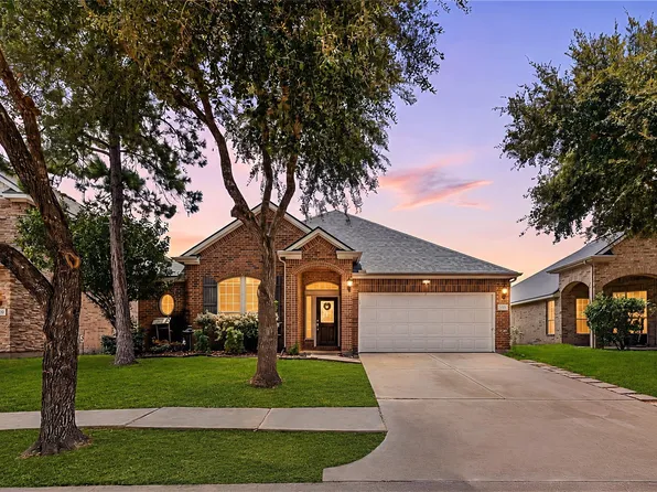 30411 Avera Creek Dr, Spring, TX 77386