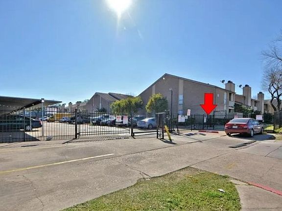 3rd image of 10211 Sugar Branch Dr APT 336