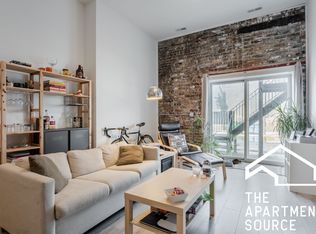 2022 S Throop St #1W, Chicago, IL 60608