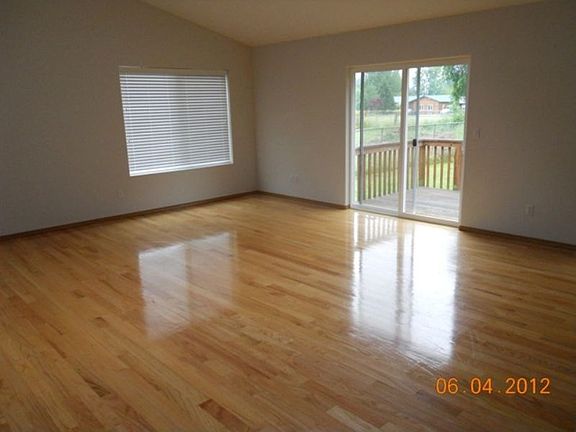 3rd image of 11114 NE 124th Ave