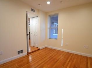 1800 Beacon St #2N, Brookline, MA 02445