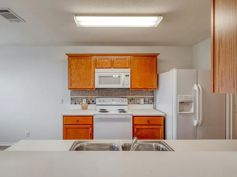 104 Pinnacle Dr — Photo 14