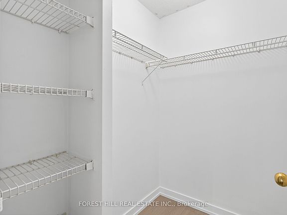 3rd image of 285 Enfield Pl #210