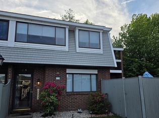 206 Greenbrook Dr, Stoughton, MA 02072