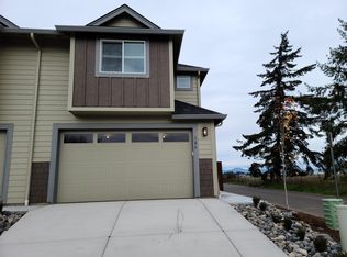 106 S 68th Ct, Ridgefield, WA 98642