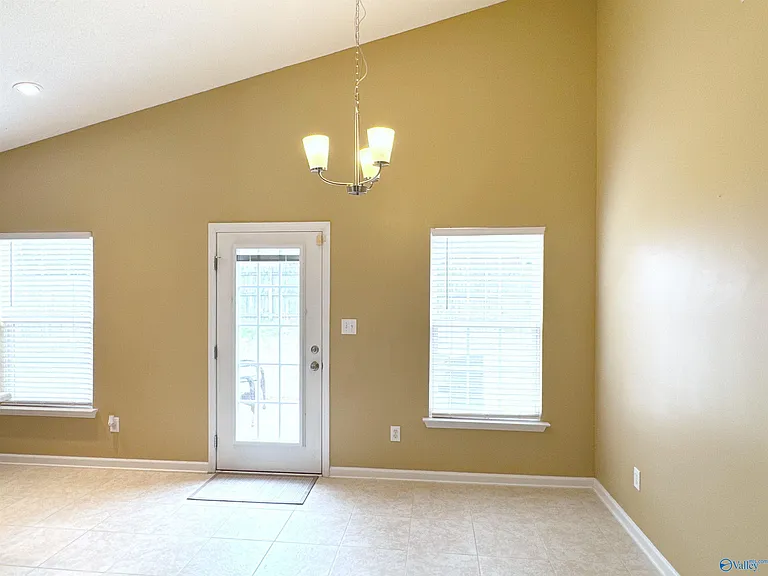 117 Bremerton Dr SW — Photo 15