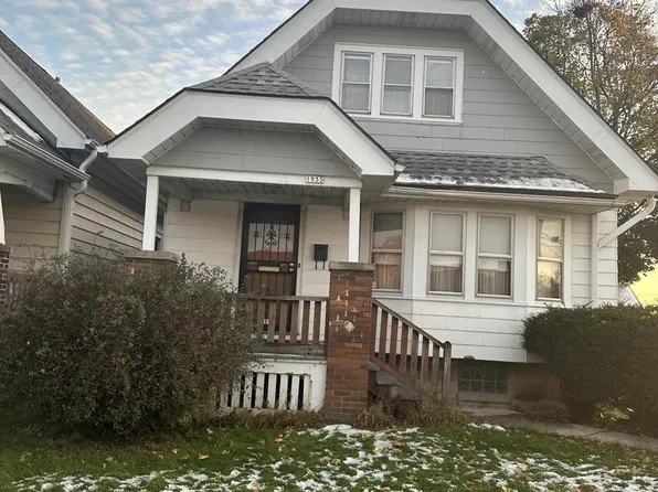 1933 West Fiebrantz AVENUE, Milwaukee, WI 53209
