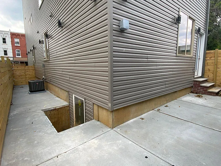 317 N 41st St #1 — Photo 17