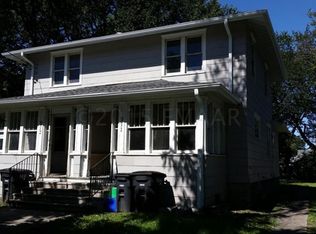 911 11th Ave N, Fargo, ND 58102