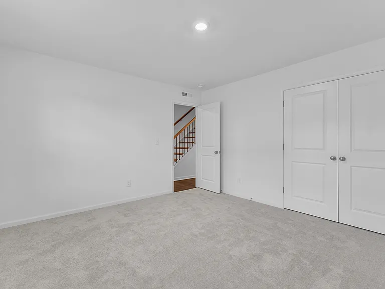 810 Basswood Glen Trl — Photo 44