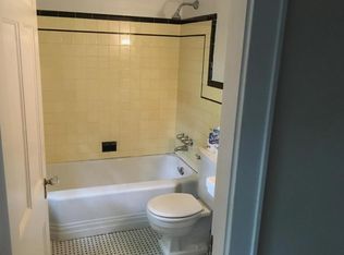 233 Salmon St, Manchester, NH 03104