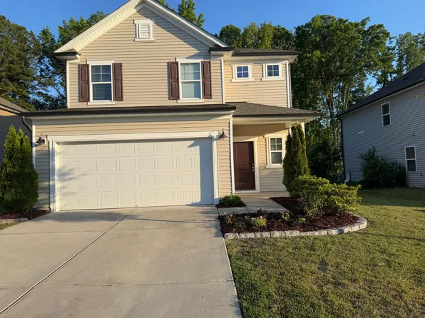 2076 Hosel Ln, Fuquay Varina, NC 27526
