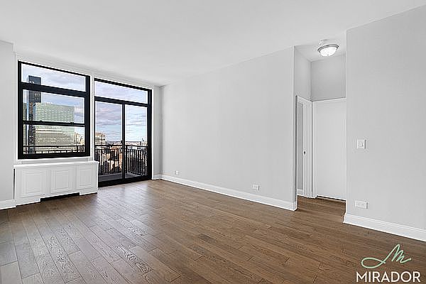 1st image of 330 E 39th St APT 15d