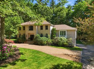 25 Haymeadow Rd, Boxford, MA 01921