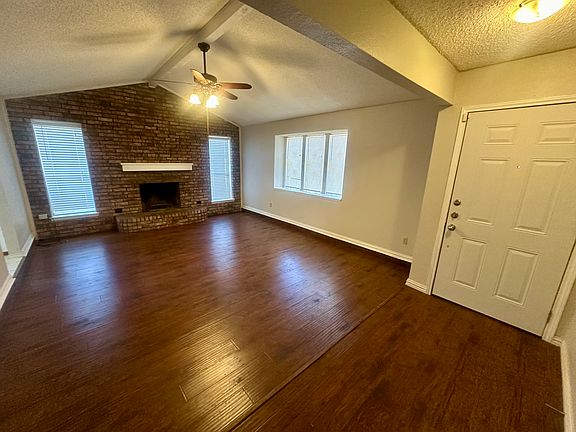 5th image of 5810 Trail Crest Dr