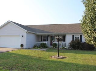 1707 Crown Rd, Herrin, IL 62948