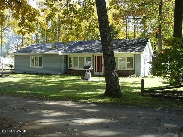 1st image of 2407 Forrest Dr