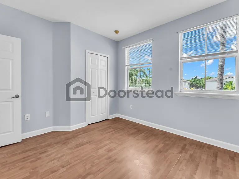 5610 NW 107th Ave #1314 — Photo 21
