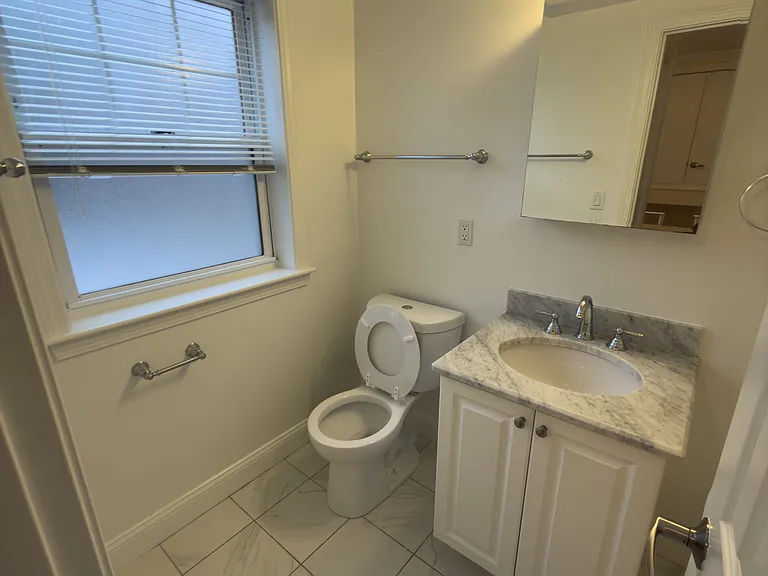 239 Gerry Rd — Photo 14