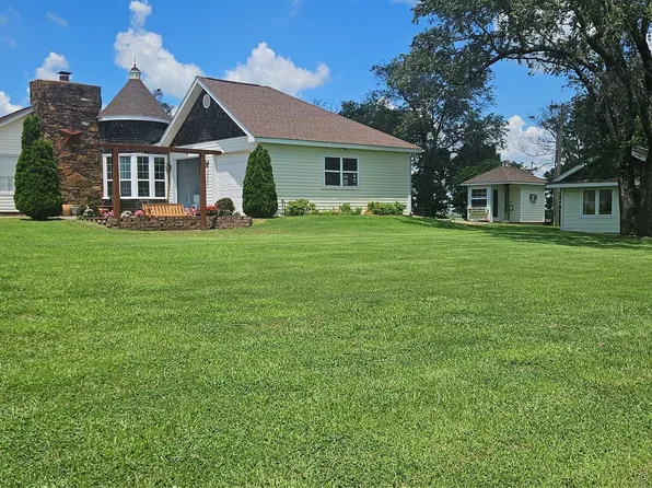 26586 S 4330th Rd, Vinita, OK 74301