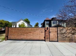 1018 62nd St, Oakland, CA 94608